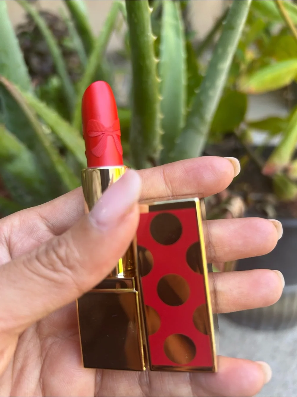 Estee Lauder Red Lipstick red ribbon no box